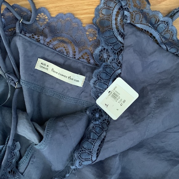 NWT here comes the sun bodysuit - Picture 2 of 4